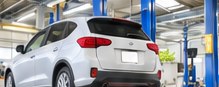 整備工場の車のイメージ